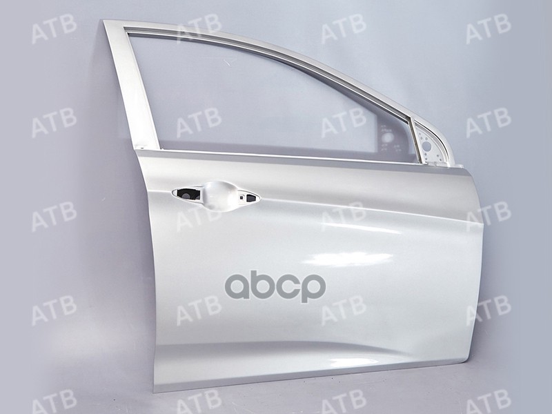 дверь Hyundai Solaris 1 2010-2017 Серебристый (Sleek Silver) RHM передняя прав