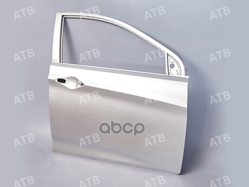 дверь Hyundai Solaris 1 2010-2017 Серебристый (Sleek Silver) RHM передняя прав