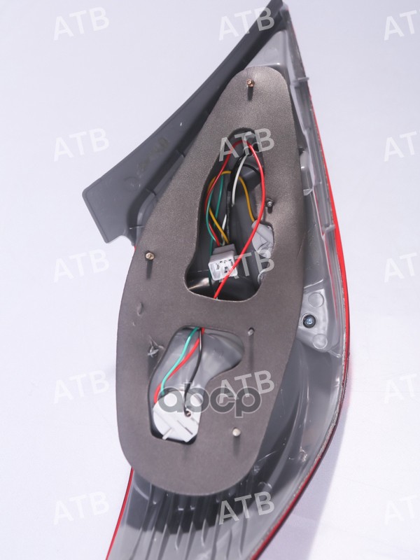 фонарь Hyundai Solaris 1 2010-2014 правый ATB