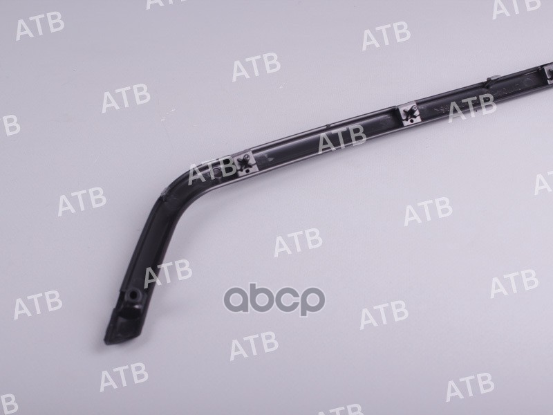 молдинг решетки ВАЗ 21704 рестайлинг черный лак ATB