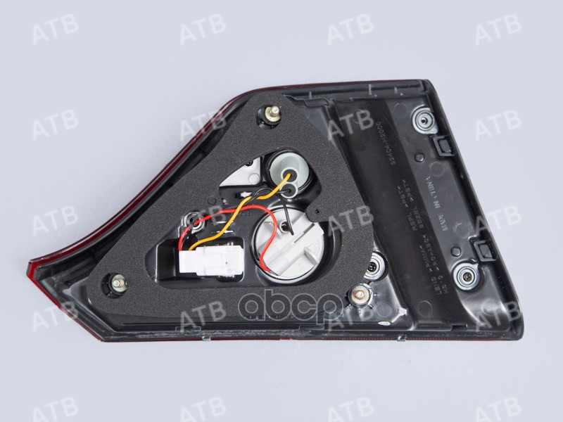 фонарь Kia Rio 4 2017-2020 внутренний правый ATB