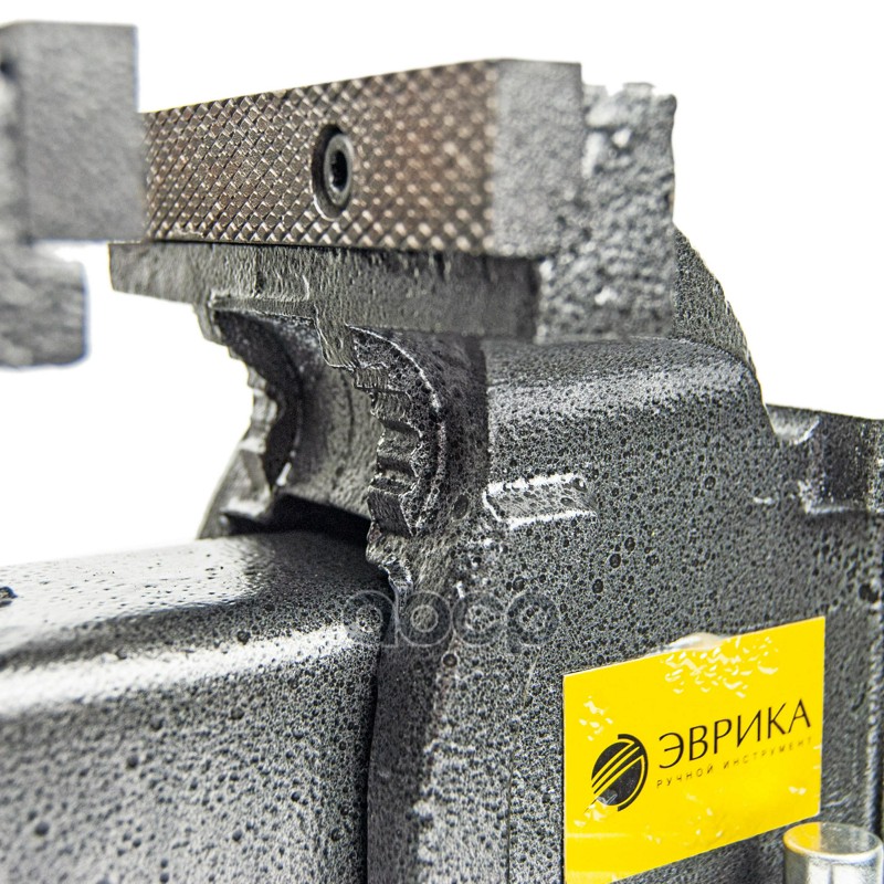 Тиски 150мм (6) поворотные чугунные с наковальней и трубным захватом ЭВРИКА