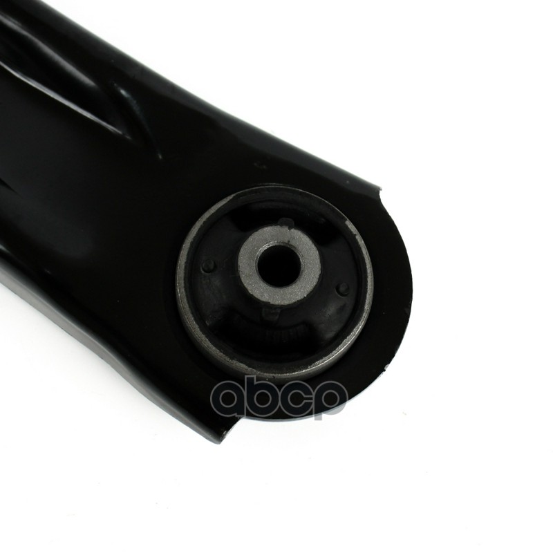 Рычаг передний нижний правый