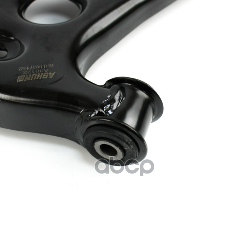 Рычаг передний правый