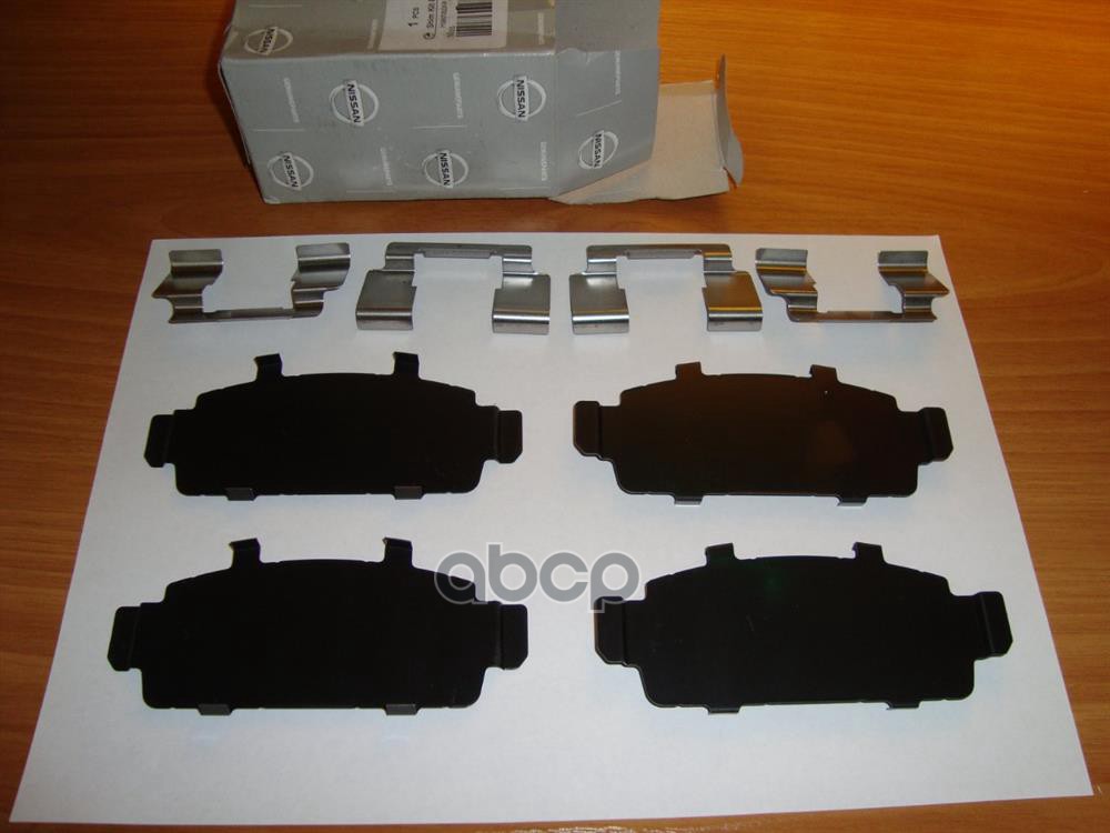 противоскрипные пластины колодок. пластины задних колодок mazda cx-7. комплект тормозных колодок mazda 6gh. противоскрипные пластины infiniti ex35. Nissan 41080-0v726.