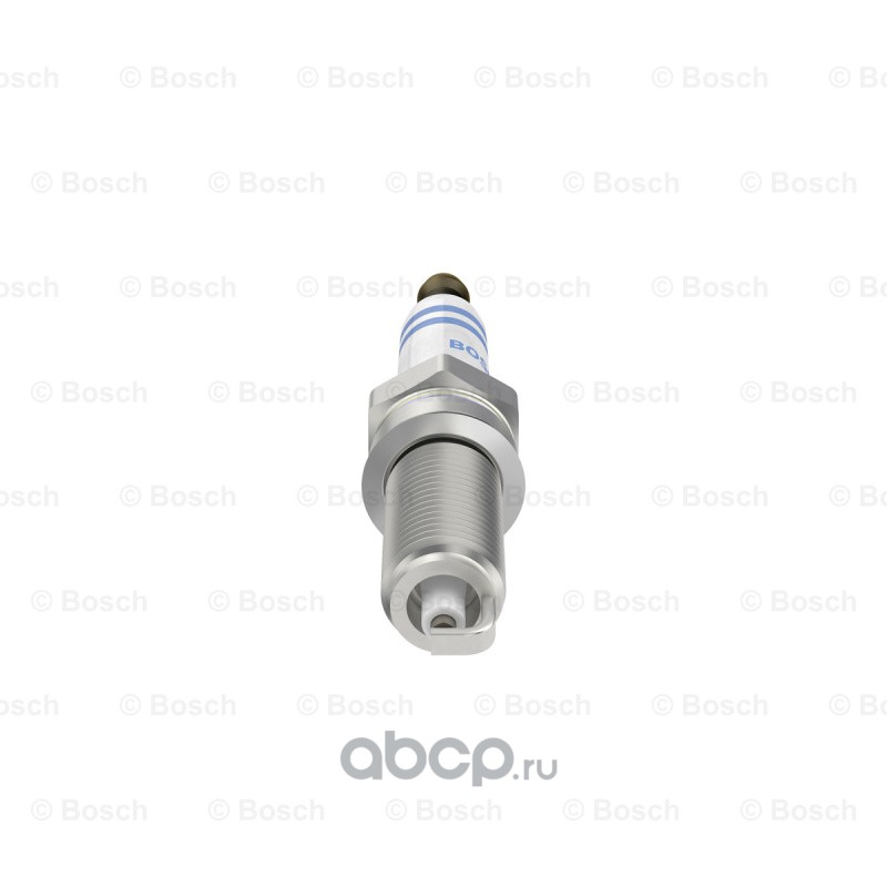 Bosch 0242135528 Свеча зажигания YR7SES (0.7)