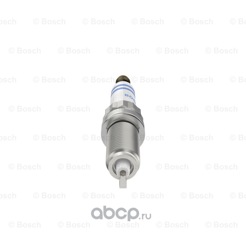 Bosch 0242145515 Свеча зажигания ZR5TPP33