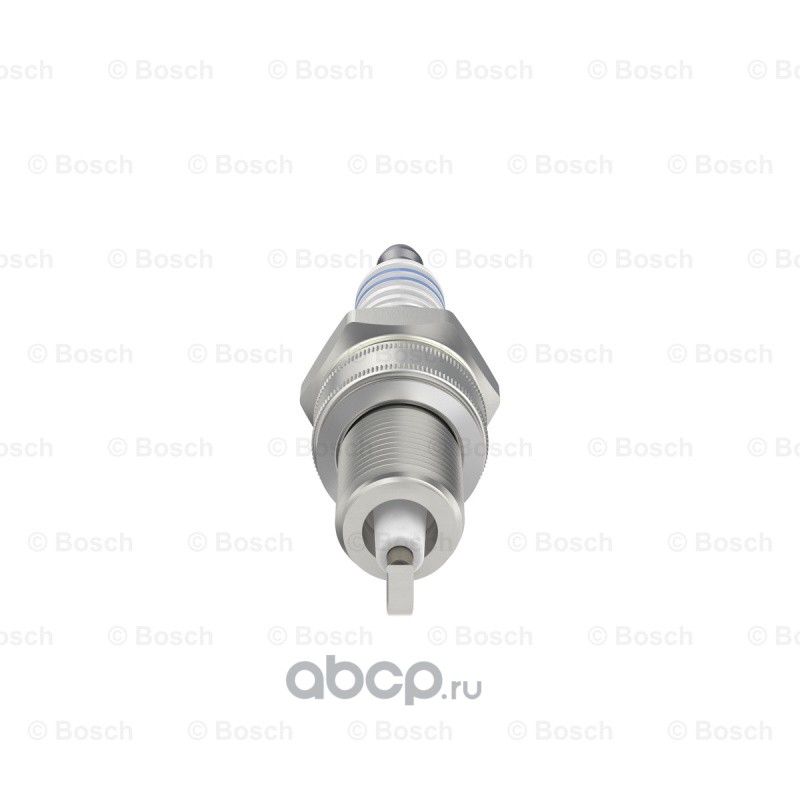 Bosch 0242225528 Свеча зажигания