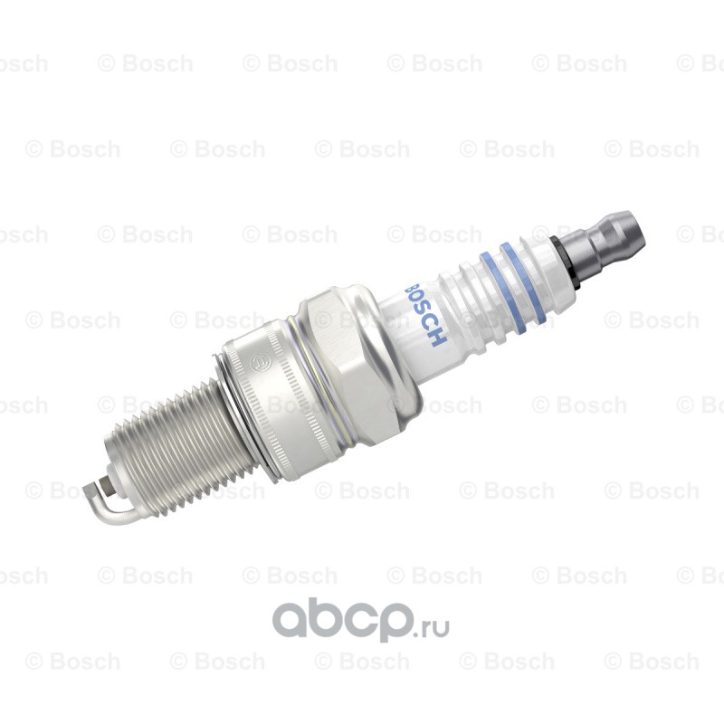 Bosch 0242235915 Свеча зажигания компл. (4шт) для а/м ВАЗ 08-010 инж. 8 кл. WR7DCX
