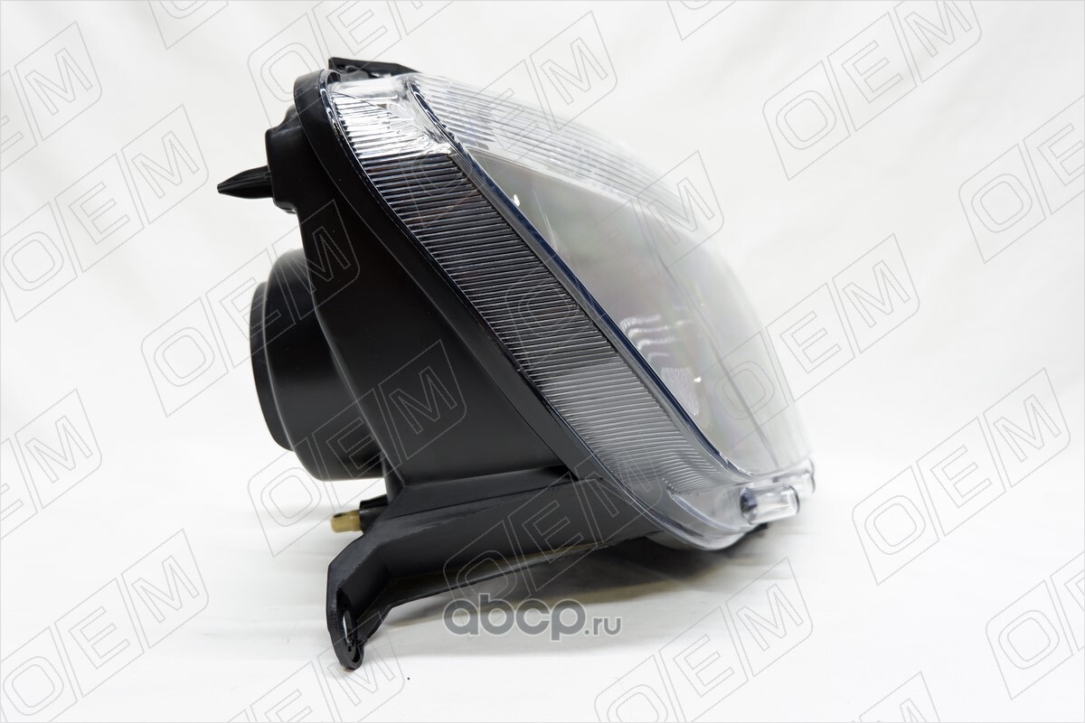 O.E.M. OEM0118FR Фара правая Renault Duster 1 2011-2015, с корректором,  черная