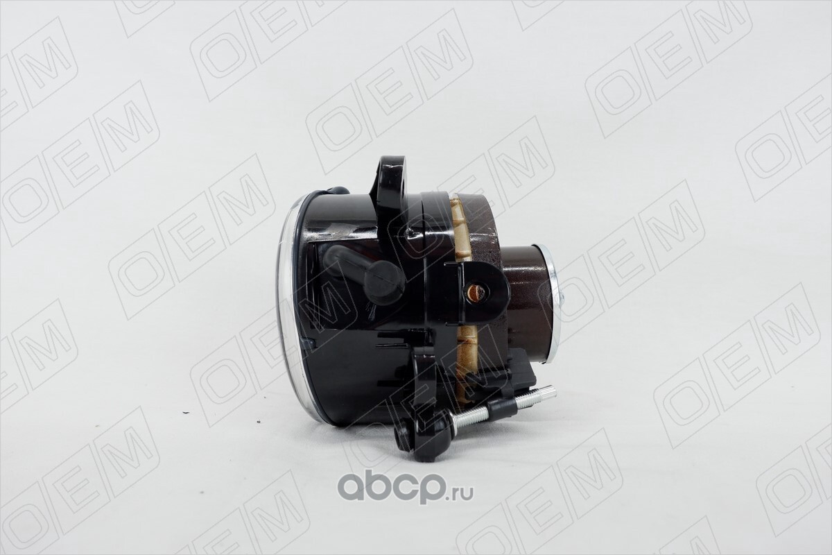 O.E.M. OEM0134PTFPR Фара противотуманная правая Volkswagen Golf 5  (2003-2009)