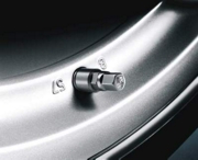 PORSCHE 00004460215 Набор из четырех колпачков для колесных ниппелей Porsche