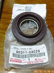 TOYOTA 9031134028