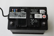 VAG 000915105CC Батарея аккумуляторная 68А/ч AGM 12B обратная полярн. стандартные клеммы