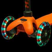 NOVATRACK 120HDISCOKIDSBOR7 Самокат 3-х колесный Кикборд детский Novatrack Disco-kids сталь+пластик складной 50 кг черно-оранжевый 120H.DISCOKIDS.BOR7