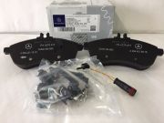 MERCEDES-BENZ A0074205620