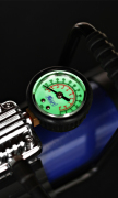 Kraft KT800027 Компрессор автомобильный Power Life BASIC (35 л/мин.; 7 Атм)