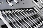 Kraft KT700684 Набор инструмента 1/2"DR, 3/8"DR и 1/4"DR 218 предметов, PRO