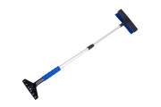 Kraft KT830059 Щетка зимняя со скребком и с водосгоном, телескопическая ручка (76-110 см)