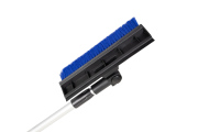 Kraft KT830059 Щетка зимняя со скребком и с водосгоном, телескопическая ручка (76-110 см)
