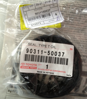 TOYOTA 9031150037