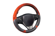 Kraft KT800355 Оплетка рулевого колеса эко-кожа гладкая виниловая с перфорированными вставками, дерево/черная, диаметр 37-39 см, размер М