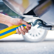 GOODYEAR GY004000 Трос буксировочный Goodyear 3,5 тонны, 5 метров, 2 стальных крюка, водостойкий, сумка в комплекте Россия