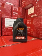 MOTUL 1 * * * 9